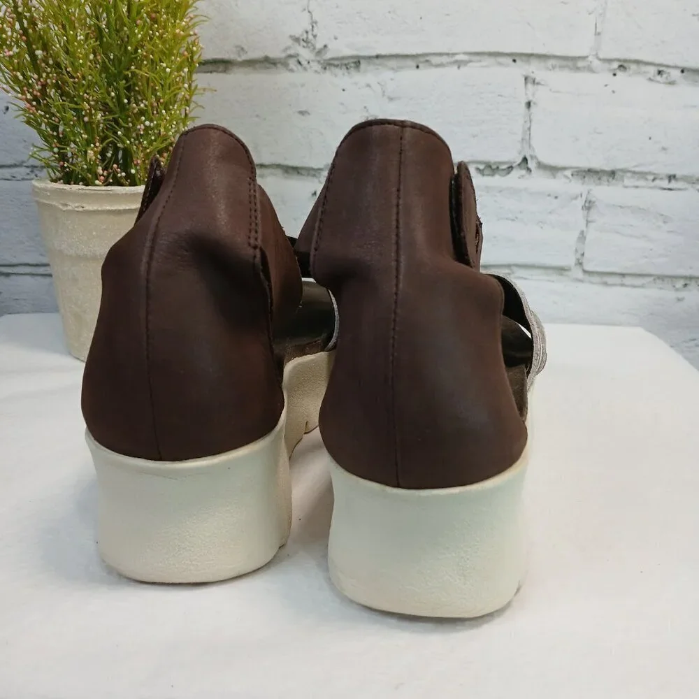 OTBT MONTAUK PLATFORM SANDALS WOMENS 7.5, TAPIOCA COLOR,  VERY GOOD CONDITION